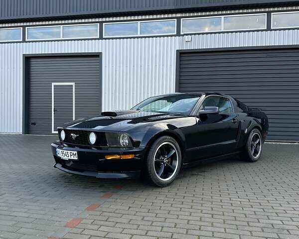 Черный Форд Мустанг, объемом двигателя 4.61 л и пробегом 96 тыс. км за 16000 $, фото 14 на Automoto.ua