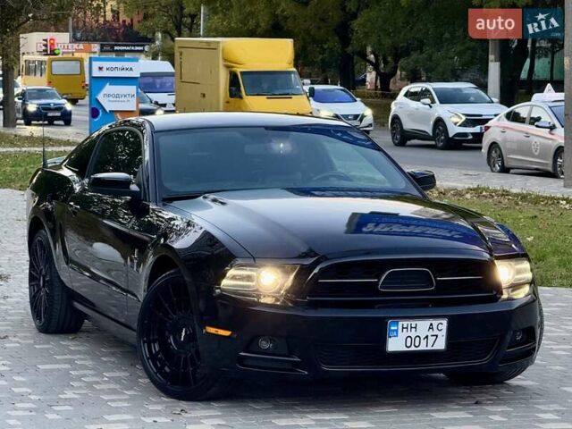 Чорний Форд Мустанг, об'ємом двигуна 3.7 л та пробігом 237 тис. км за 11999 $, фото 25 на Automoto.ua