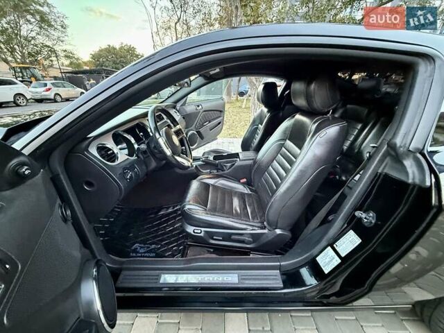 Чорний Форд Мустанг, об'ємом двигуна 3.7 л та пробігом 237 тис. км за 11999 $, фото 32 на Automoto.ua