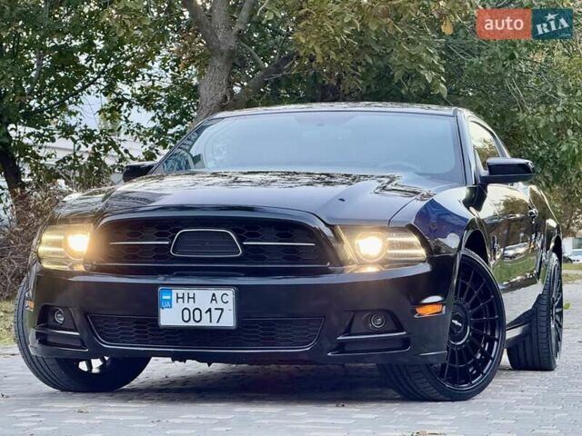 Чорний Форд Мустанг, об'ємом двигуна 3.7 л та пробігом 237 тис. км за 11999 $, фото 14 на Automoto.ua