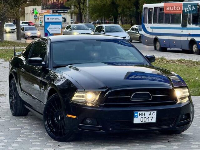 Чорний Форд Мустанг, об'ємом двигуна 3.7 л та пробігом 237 тис. км за 11999 $, фото 27 на Automoto.ua