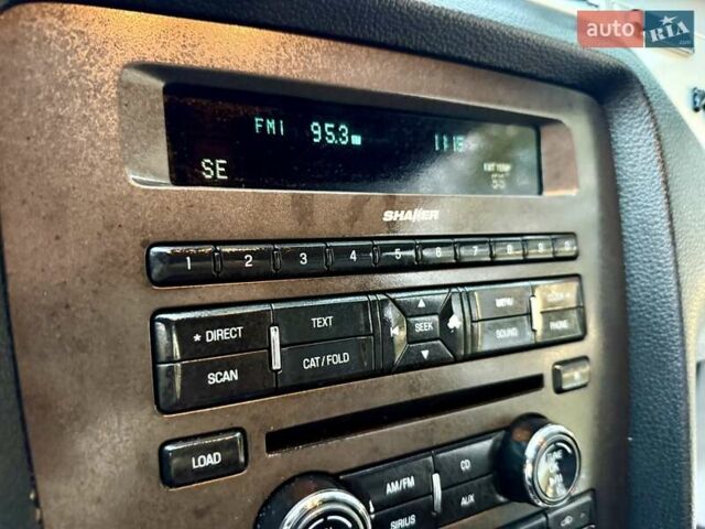 Чорний Форд Мустанг, об'ємом двигуна 3.7 л та пробігом 237 тис. км за 11999 $, фото 41 на Automoto.ua