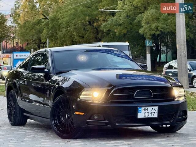 Чорний Форд Мустанг, об'ємом двигуна 3.7 л та пробігом 237 тис. км за 11999 $, фото 28 на Automoto.ua