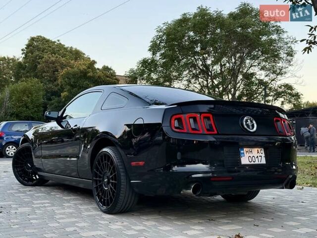 Чорний Форд Мустанг, об'ємом двигуна 3.7 л та пробігом 237 тис. км за 11999 $, фото 26 на Automoto.ua