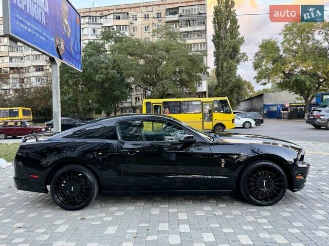 Чорний Форд Мустанг, об'ємом двигуна 3.7 л та пробігом 237 тис. км за 11999 $, фото 11 на Automoto.ua