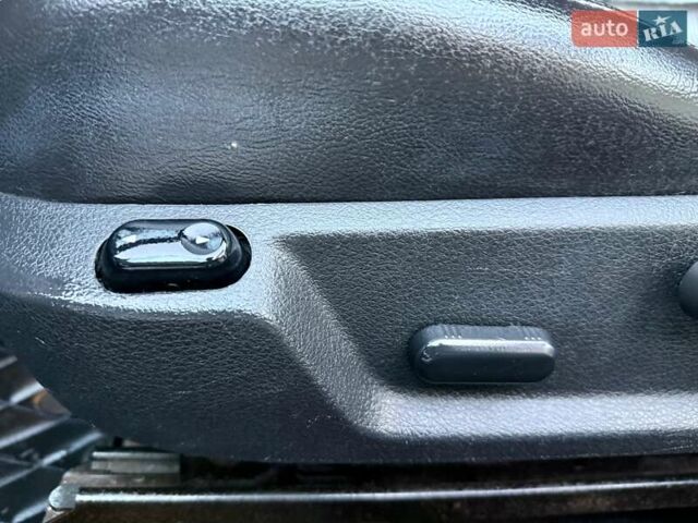 Чорний Форд Мустанг, об'ємом двигуна 3.7 л та пробігом 237 тис. км за 11999 $, фото 36 на Automoto.ua