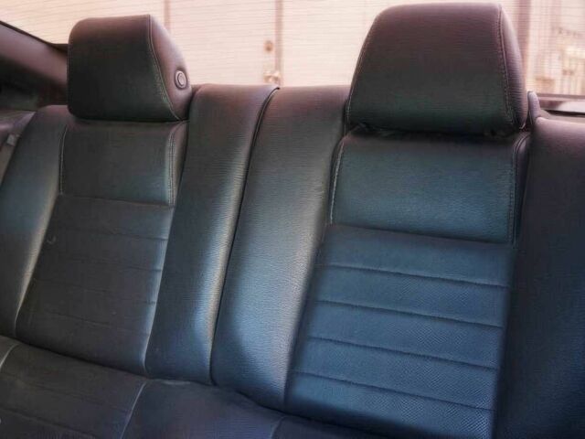 Черный Форд Мустанг, объемом двигателя 5 л и пробегом 80 тыс. км за 8800 $, фото 11 на Automoto.ua