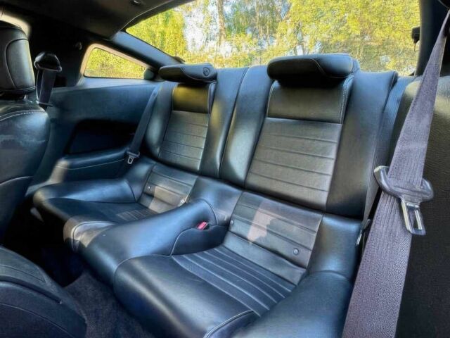 Черный Форд Мустанг, объемом двигателя 3.7 л и пробегом 87 тыс. км за 6300 $, фото 12 на Automoto.ua