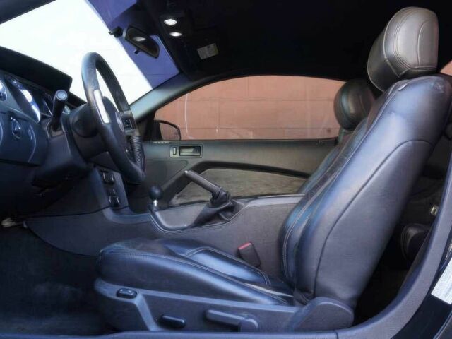 Черный Форд Мустанг, объемом двигателя 5 л и пробегом 80 тыс. км за 8800 $, фото 8 на Automoto.ua