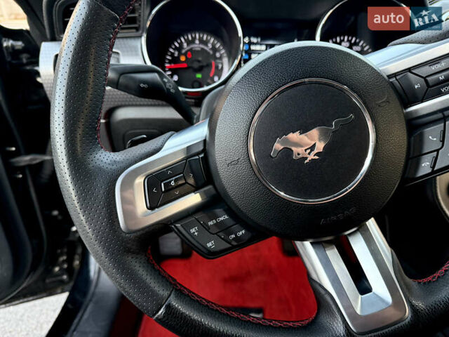 Черный Форд Мустанг, объемом двигателя 2.26 л и пробегом 198 тыс. км за 14300 $, фото 22 на Automoto.ua