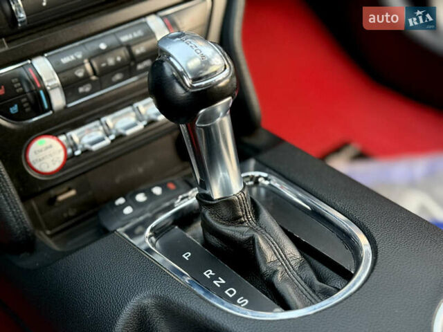 Черный Форд Мустанг, объемом двигателя 2.26 л и пробегом 198 тыс. км за 14300 $, фото 27 на Automoto.ua