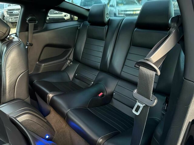Форд Мустанг 2014 в Житомире на Automoto.ua Черный Форд Мустанг, объемом двигателя 5 л и пробегом 84 тыс. км за 7100 $, фото 11 на Automoto.ua