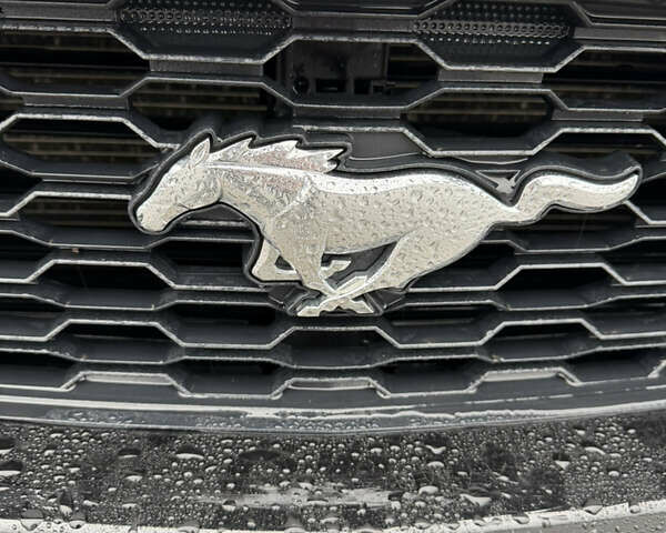 Черный Форд Мустанг, объемом двигателя 2.26 л и пробегом 180 тыс. км за 12000 $, фото 69 на Automoto.ua