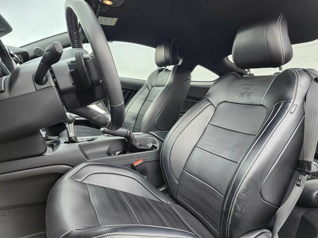 Чорний Форд Мустанг, об'ємом двигуна 5 л та пробігом 71 тис. км за 4400 $, фото 7 на Automoto.ua