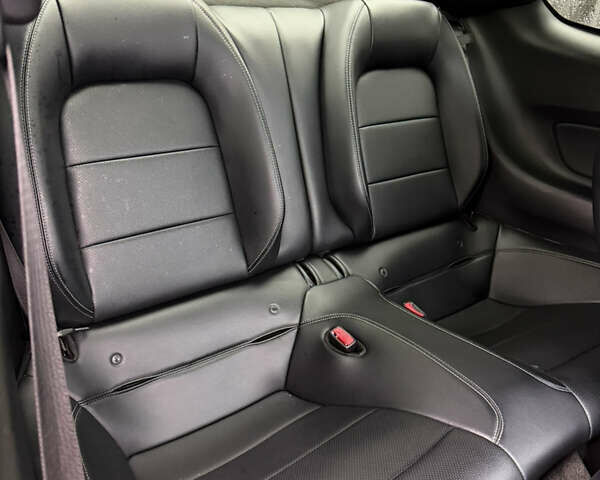 Черный Форд Мустанг, объемом двигателя 2.26 л и пробегом 180 тыс. км за 12000 $, фото 81 на Automoto.ua