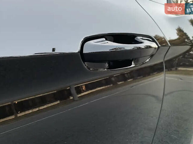 Черный Форд Мустанг, объемом двигателя 2.26 л и пробегом 180 тыс. км за 12000 $, фото 9 на Automoto.ua