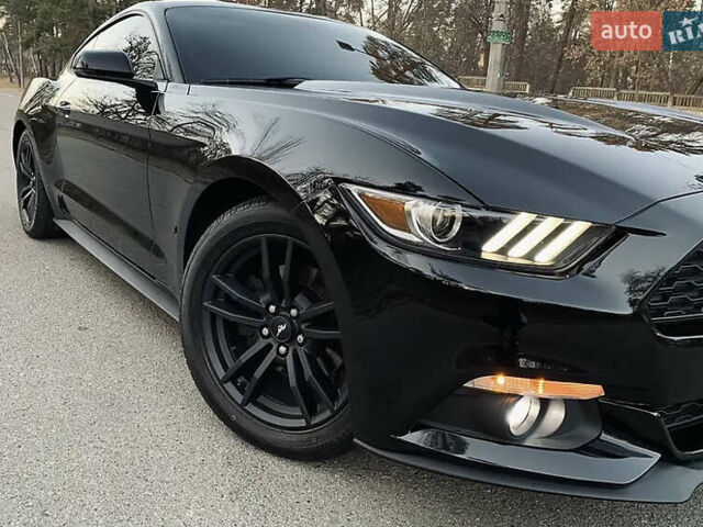 Черный Форд Мустанг, объемом двигателя 2.26 л и пробегом 180 тыс. км за 12000 $, фото 20 на Automoto.ua