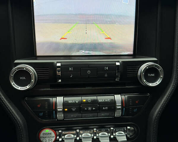 Черный Форд Мустанг, объемом двигателя 2.26 л и пробегом 180 тыс. км за 12000 $, фото 85 на Automoto.ua