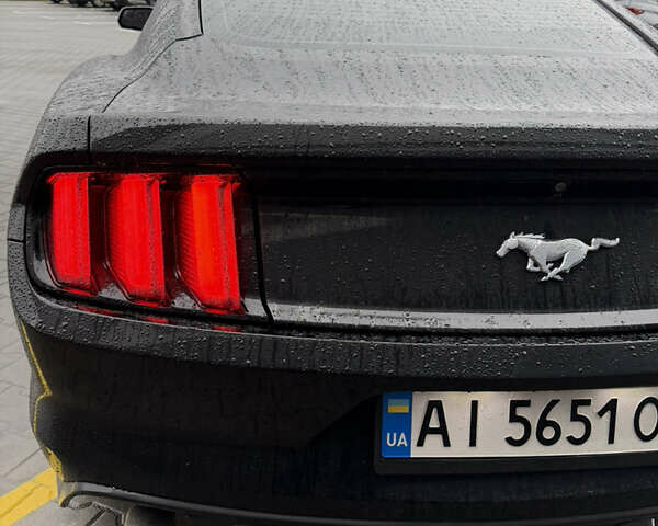 Черный Форд Мустанг, объемом двигателя 2.26 л и пробегом 180 тыс. км за 12000 $, фото 66 на Automoto.ua