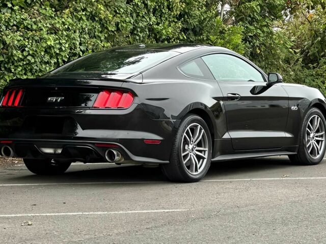 Чорний Форд Мустанг, об'ємом двигуна 5 л та пробігом 79 тис. км за 4500 $, фото 3 на Automoto.ua