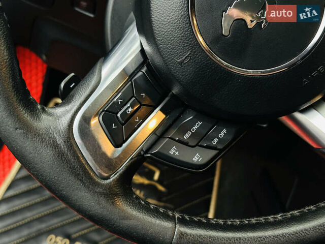 Черный Форд Мустанг, объемом двигателя 2.26 л и пробегом 131 тыс. км за 15300 $, фото 26 на Automoto.ua