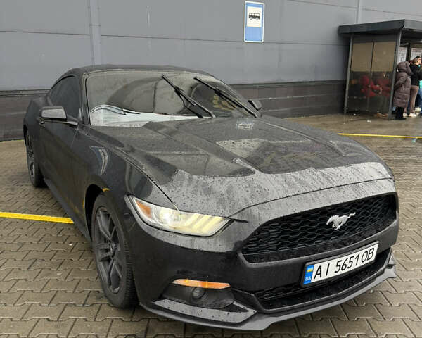 Черный Форд Мустанг, объемом двигателя 2.26 л и пробегом 180 тыс. км за 12000 $, фото 54 на Automoto.ua