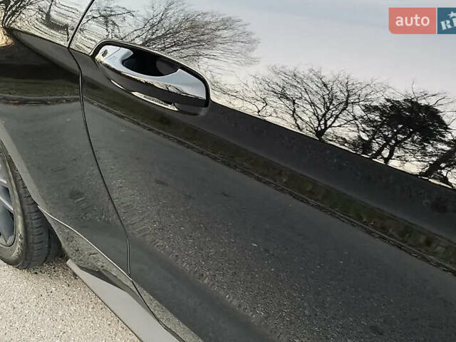 Черный Форд Мустанг, объемом двигателя 2.26 л и пробегом 180 тыс. км за 12000 $, фото 11 на Automoto.ua