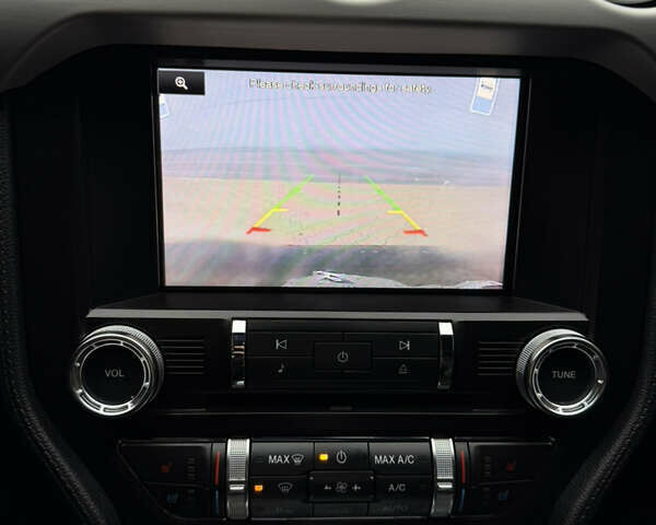 Черный Форд Мустанг, объемом двигателя 2.26 л и пробегом 180 тыс. км за 12000 $, фото 84 на Automoto.ua