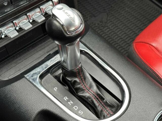 Черный Форд Мустанг, объемом двигателя 5 л и пробегом 70 тыс. км за 8500 $, фото 9 на Automoto.ua