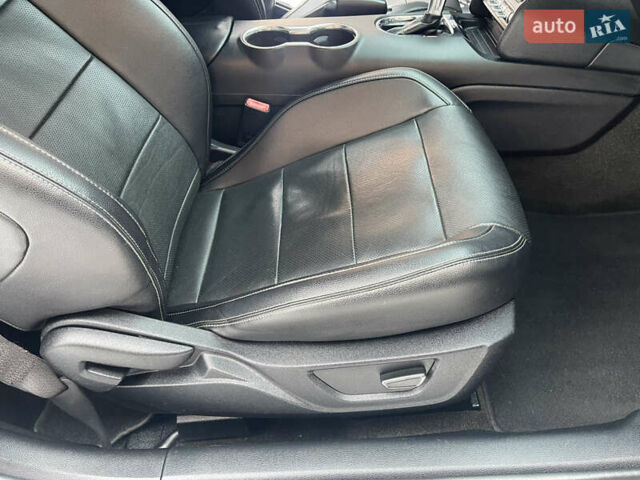 Черный Форд Мустанг, объемом двигателя 2.26 л и пробегом 186 тыс. км за 12900 $, фото 35 на Automoto.ua