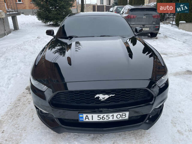 Черный Форд Мустанг, объемом двигателя 2.26 л и пробегом 186 тыс. км за 12900 $, фото 1 на Automoto.ua