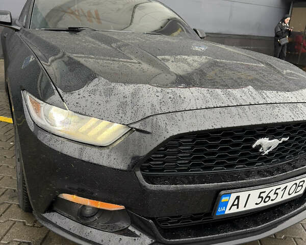 Черный Форд Мустанг, объемом двигателя 2.26 л и пробегом 180 тыс. км за 12000 $, фото 58 на Automoto.ua