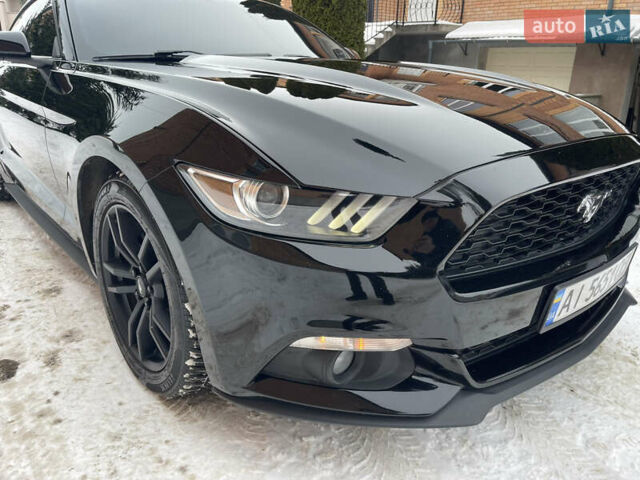 Черный Форд Мустанг, объемом двигателя 2.26 л и пробегом 186 тыс. км за 12900 $, фото 4 на Automoto.ua