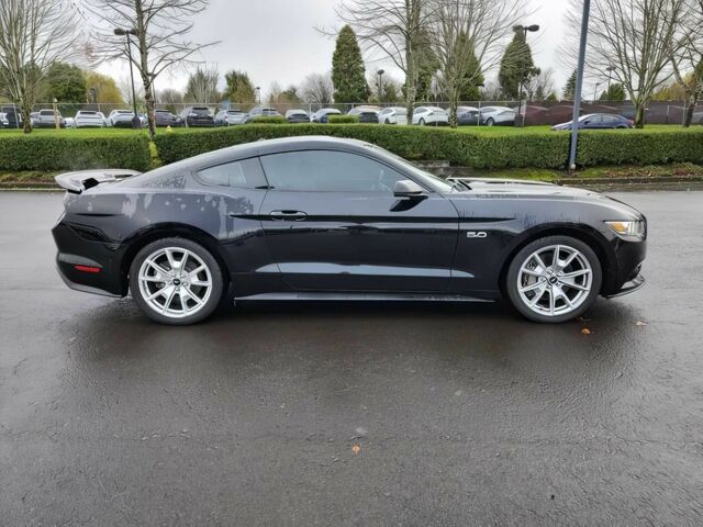 Чорний Форд Мустанг, об'ємом двигуна 5 л та пробігом 71 тис. км за 4400 $, фото 6 на Automoto.ua