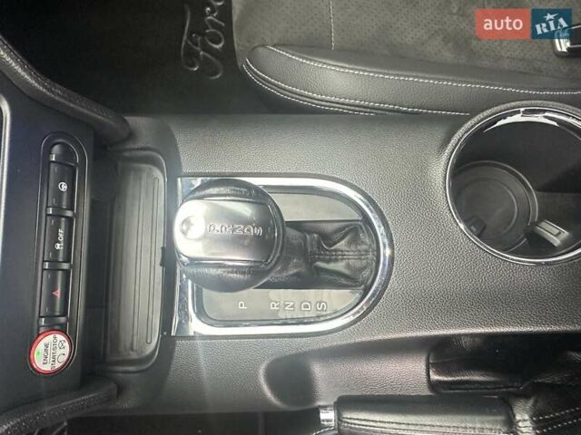 Черный Форд Мустанг, объемом двигателя 5.16 л и пробегом 124 тыс. км за 31500 $, фото 16 на Automoto.ua