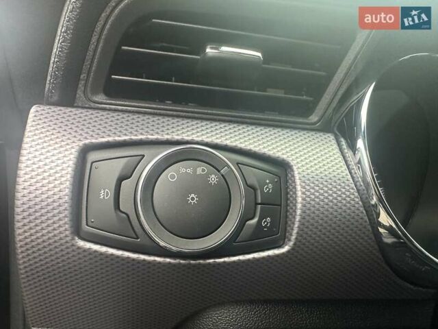 Черный Форд Мустанг, объемом двигателя 5.16 л и пробегом 124 тыс. км за 31500 $, фото 22 на Automoto.ua