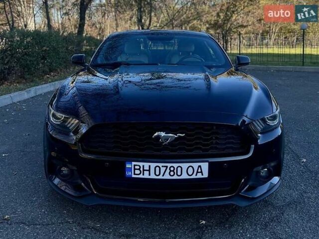 Чорний Форд Мустанг, об'ємом двигуна 2.26 л та пробігом 135 тис. км за 15650 $, фото 7 на Automoto.ua