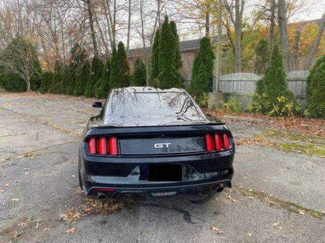 Чорний Форд Мустанг, об'ємом двигуна 5 л та пробігом 150 тис. км за 9000 $, фото 5 на Automoto.ua