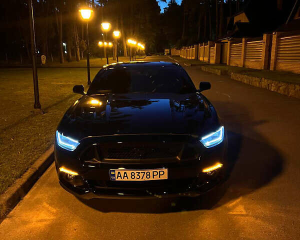 Форд Мустанг 2017 в Чернигове на Automoto.ua Черный Форд Мустанг, объемом двигателя 4.95 л и пробегом 113 тыс. км за 26800 $, фото 2 на Automoto.ua