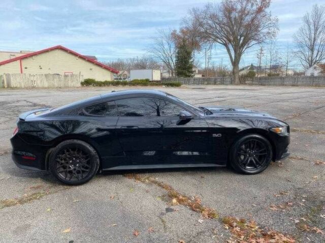 Чорний Форд Мустанг, об'ємом двигуна 5 л та пробігом 150 тис. км за 9000 $, фото 7 на Automoto.ua