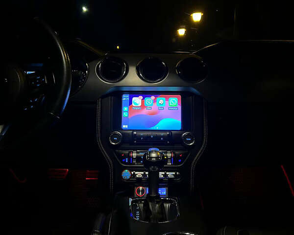 Форд Мустанг 2017 в Чернигове на Automoto.ua Черный Форд Мустанг, объемом двигателя 4.95 л и пробегом 113 тыс. км за 26800 $, фото 9 на Automoto.ua