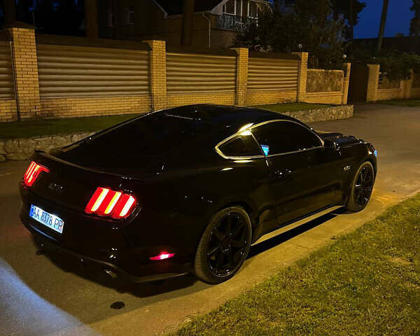 Форд Мустанг 2017 в Чернигове на Automoto.ua Черный Форд Мустанг, объемом двигателя 4.95 л и пробегом 113 тыс. км за 26800 $, фото 6 на Automoto.ua