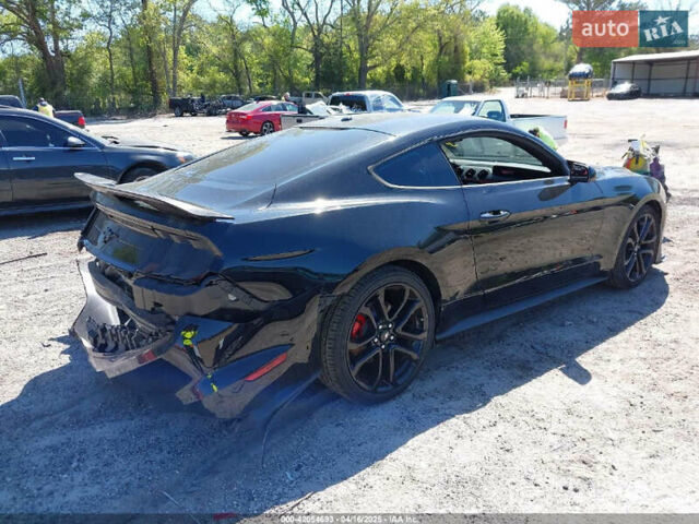 Черный Форд Мустанг, объемом двигателя 2.3 л и пробегом 120 тыс. км за 5300 $, фото 2 на Automoto.ua