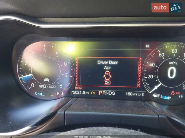 Черный Форд Мустанг, объемом двигателя 2.3 л и пробегом 120 тыс. км за 5300 $, фото 5 на Automoto.ua