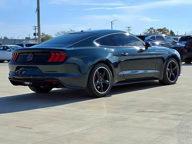 Черный Форд Мустанг, объемом двигателя 5 л и пробегом 44 тыс. км за 12500 $, фото 4 на Automoto.ua