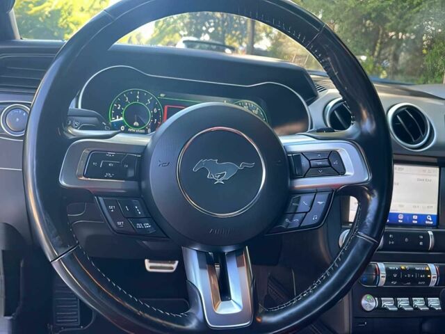 Форд Мустанг 2020 в Киеве на Automoto.ua Черный Форд Мустанг, объемом двигателя 2.3 л и пробегом 34 тыс. км за 5200 $, фото 7 на Automoto.ua