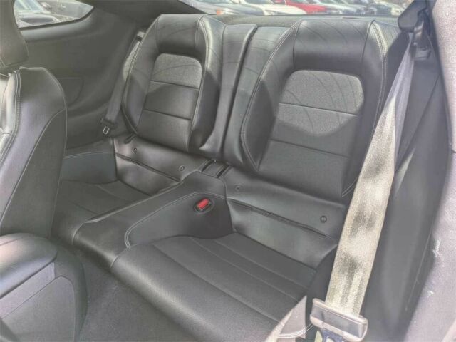 Черный Форд Мустанг, объемом двигателя 5 л и пробегом 22 тыс. км за 14000 $, фото 10 на Automoto.ua