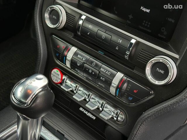 Черный Форд Мустанг, объемом двигателя 2.3 л и пробегом 22 тыс. км за 28940 $, фото 21 на Automoto.ua