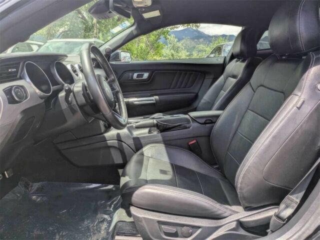 Черный Форд Мустанг, объемом двигателя 5 л и пробегом 22 тыс. км за 14000 $, фото 7 на Automoto.ua