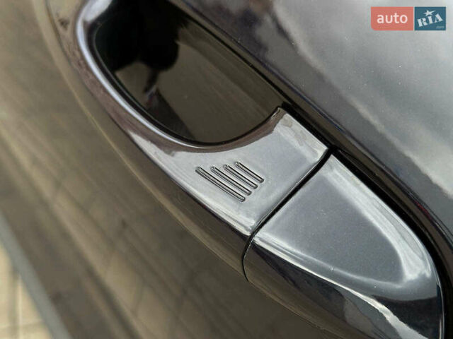 Черный Форд Мустанг, объемом двигателя 2.3 л и пробегом 22 тыс. км за 28990 $, фото 9 на Automoto.ua